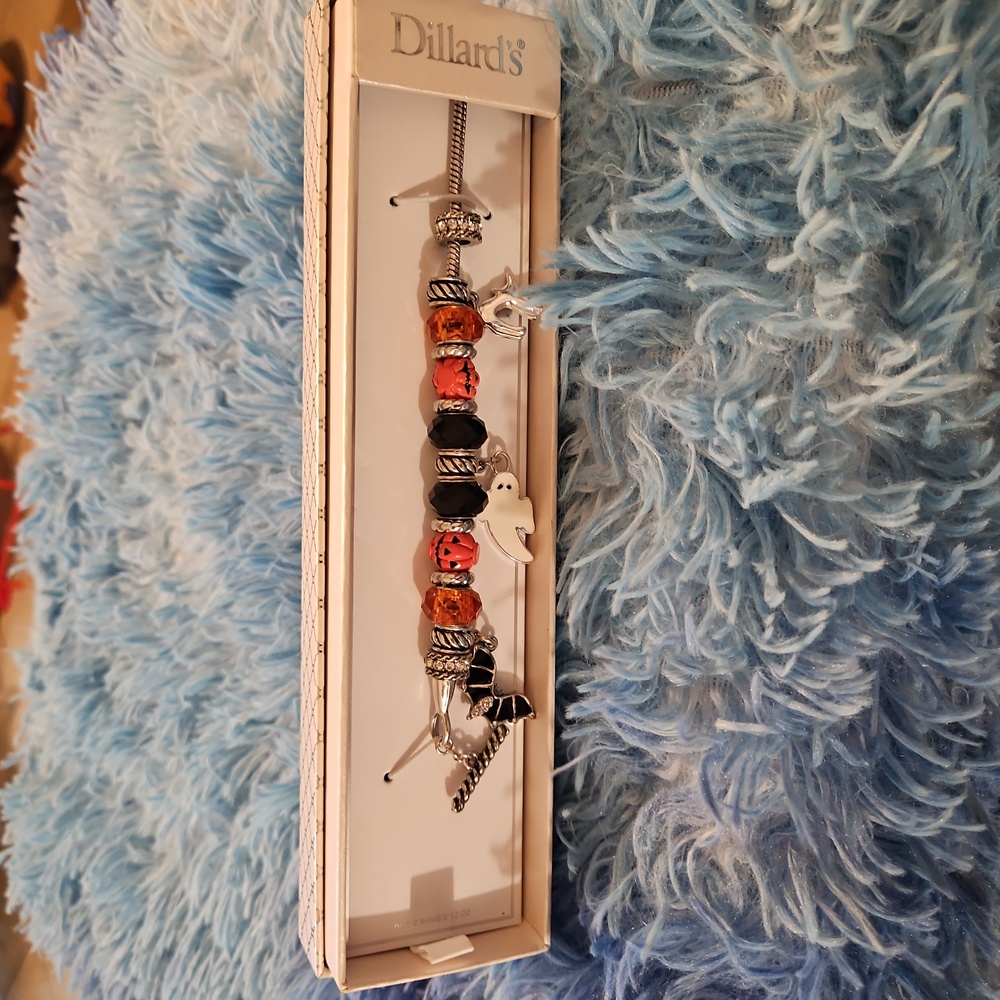 Halloween bracelet with charms. Easy closure